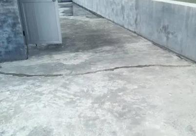 南票楼顶漏水维修公司分享下如何解决卫生间隐蔽部位漏水的问题?